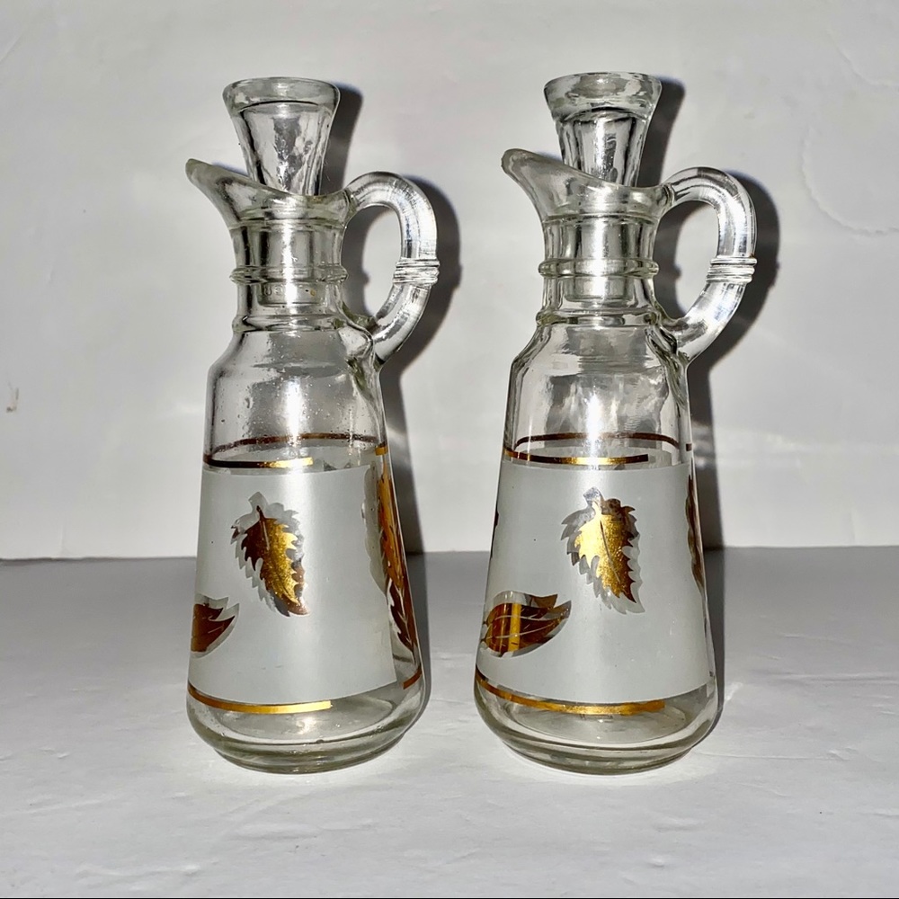 Mid Century oil vinegar glass cruets